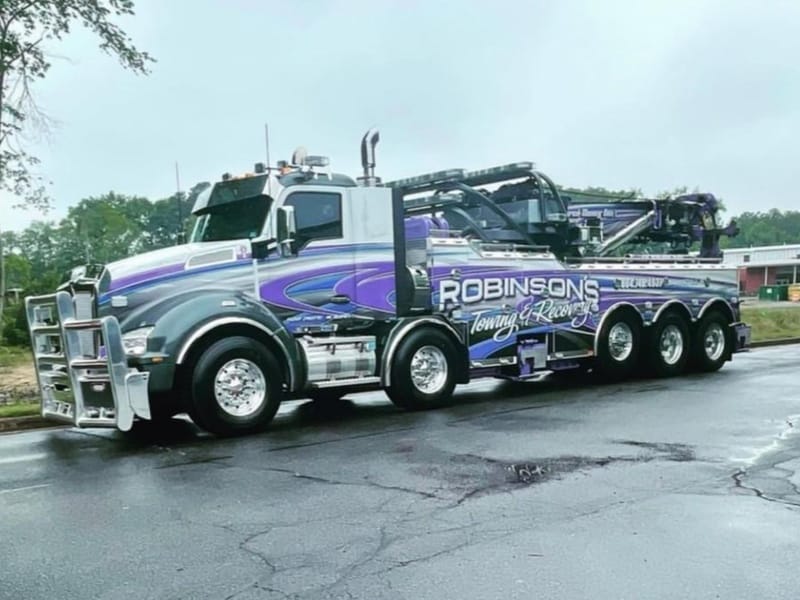 I-95 semi towing
